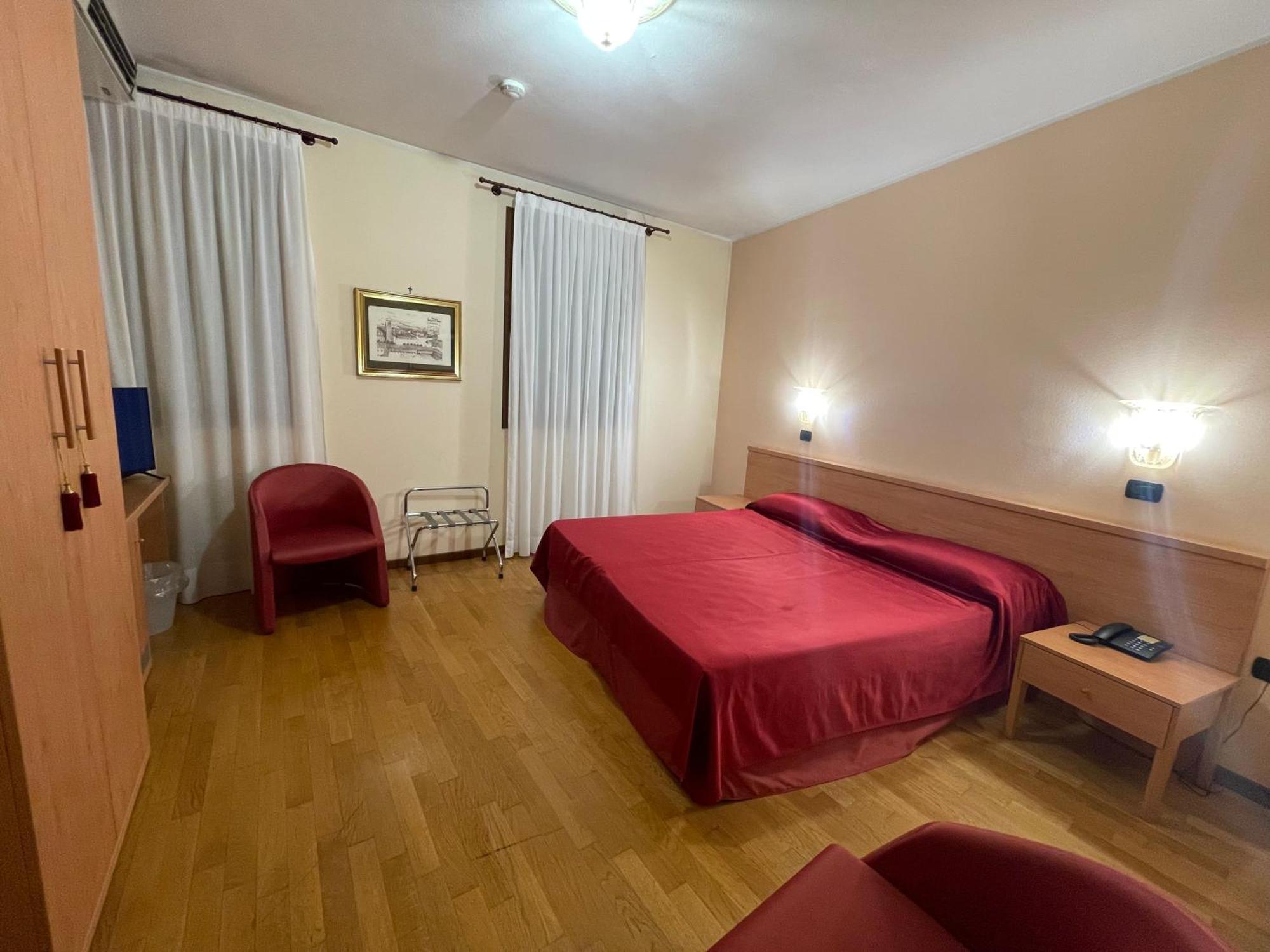 Hotel Ab Baretta Legnaro Eksteriør bilde