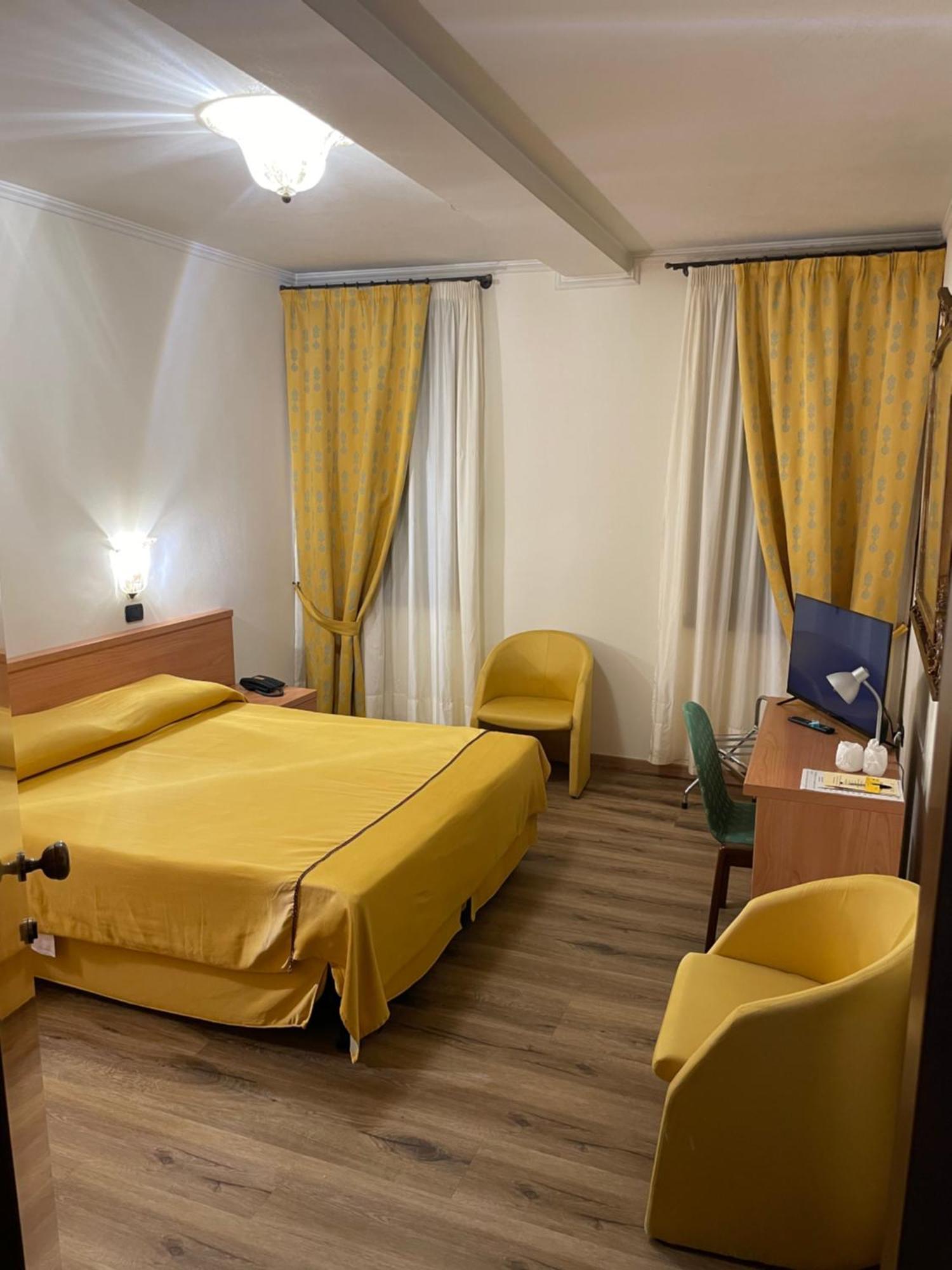 Hotel Ab Baretta Legnaro Eksteriør bilde